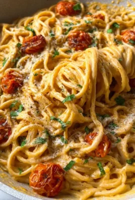 Delicious Roasted Tomato and Garlic Ricotta Pasta served in a bowl.