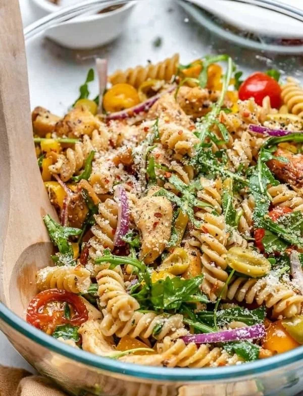 Family Favorite Chicken Pasta Salad