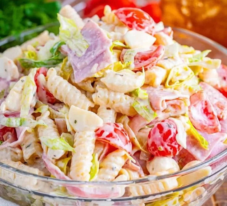 Italian Grinder Pasta Salad with fresh vegetables and dressing