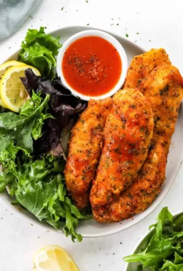 Crispy air fryer chicken tenders, low-carb and gluten-free dish